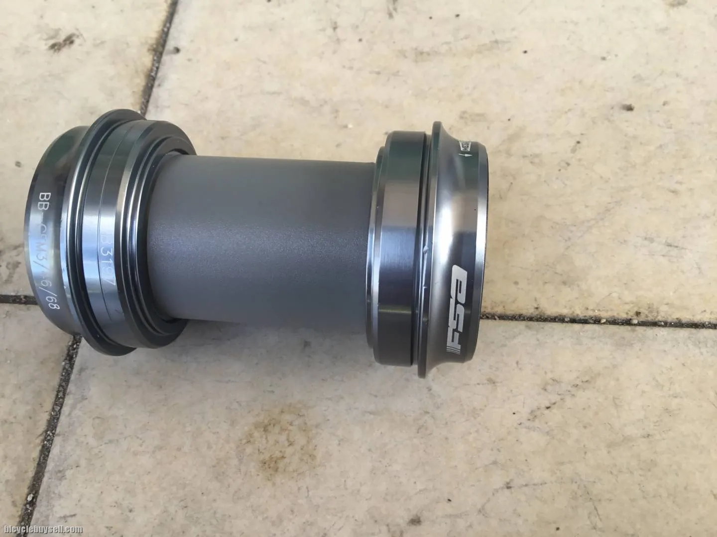 FSA BB ( PF30 Convert Shimano Crank  ) Taiwan -- free courier