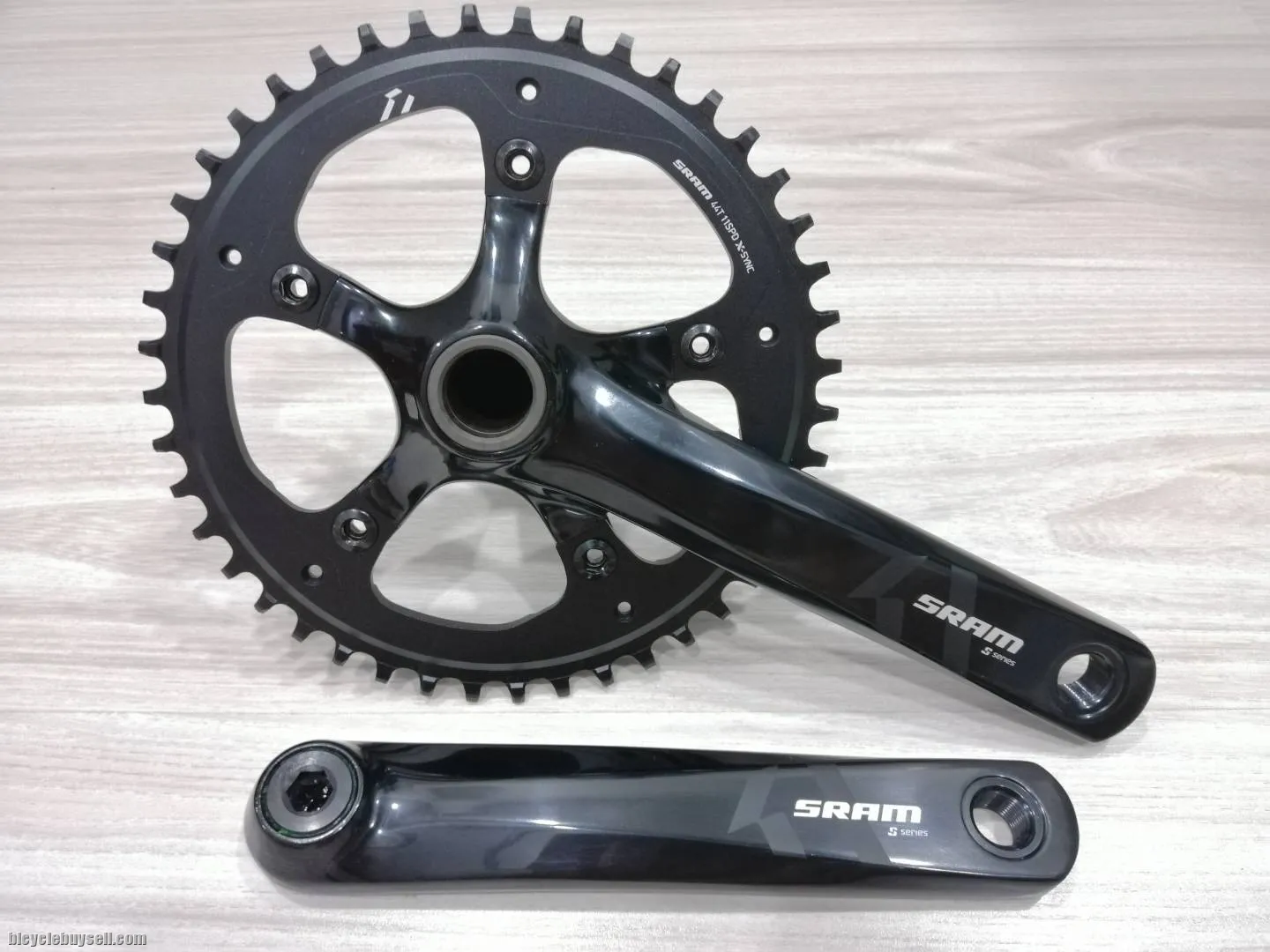 SRAM Apex S350 BCD110 172.5mm 44T Single Speed Crank Set With BB