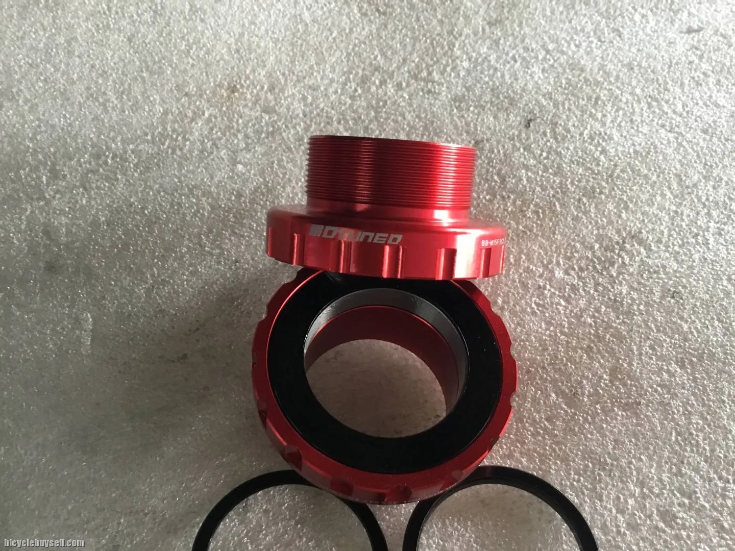 Md Tuned SealBearing BB | BSA30 | Thread @ free pos