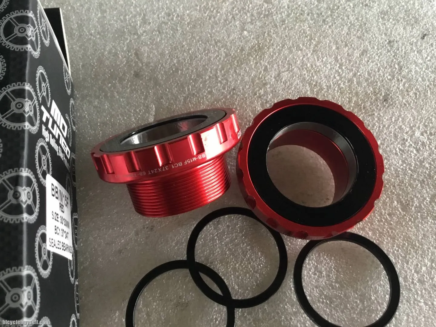 Md Tuned SealBearing BB | BSA30 | Thread @ free pos
