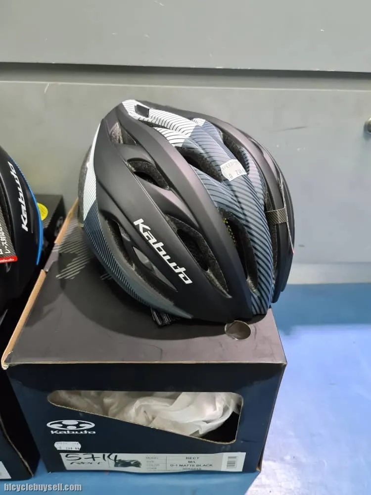 Kabuto Rect  S/M Brand New !!