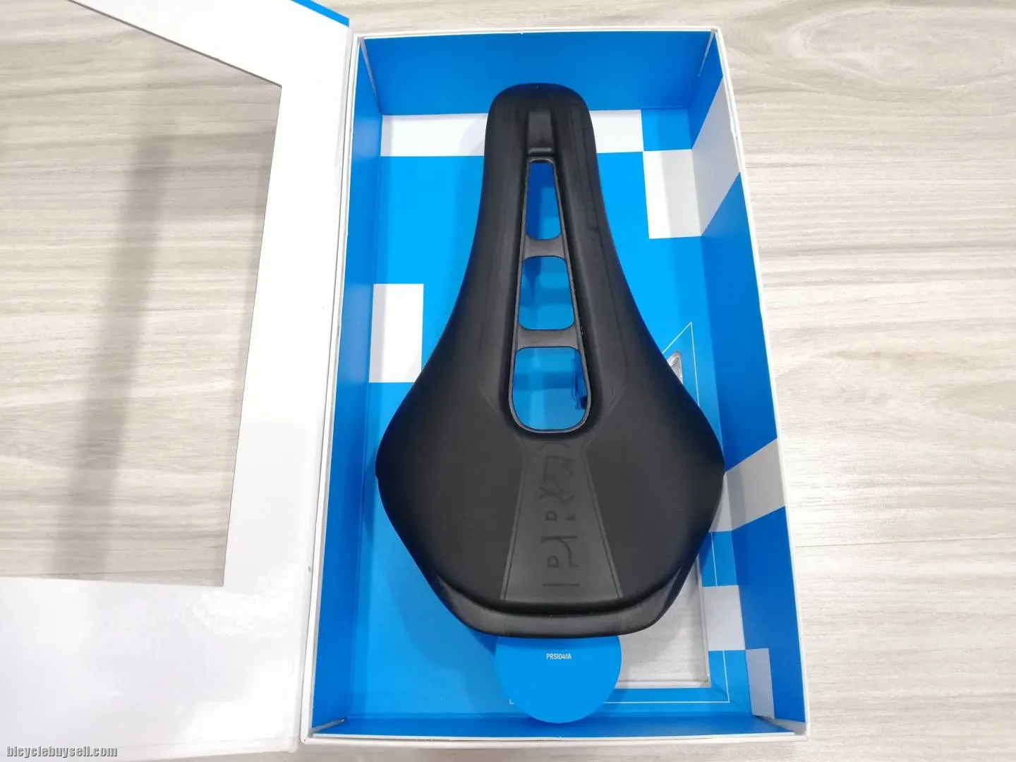 Pro Stealth Superlight Saddle 142mm