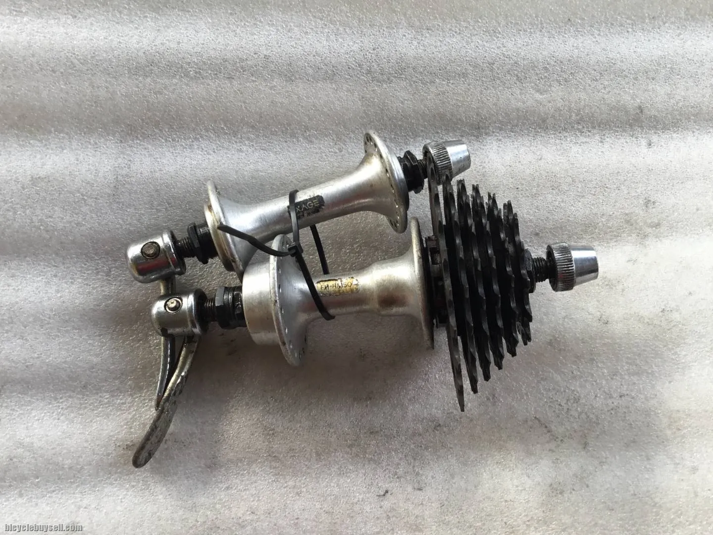 Shimano RM50 HubSet With Caset 6speed | Vintage @ free pos