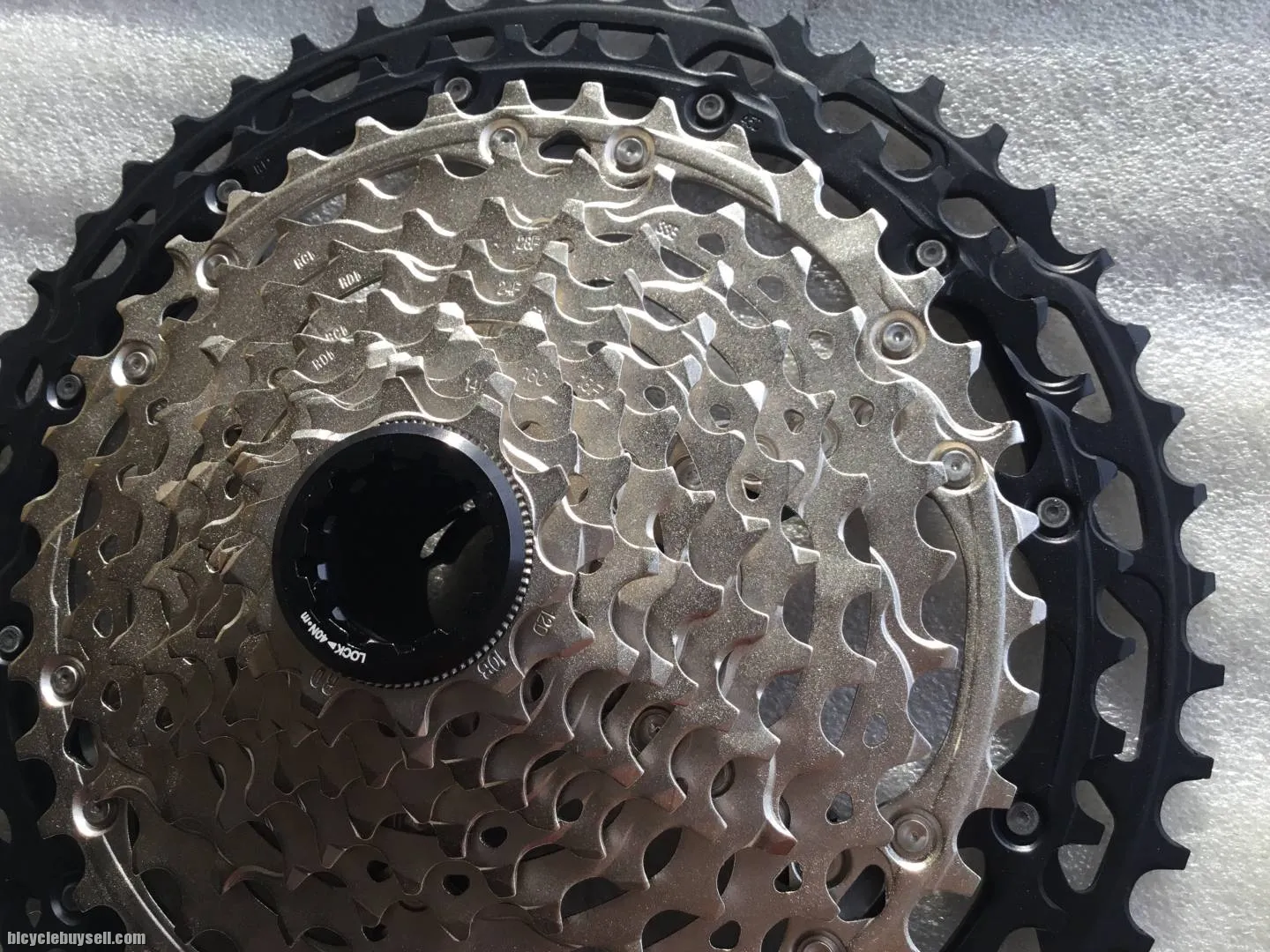 Shimano XT CS-M8100 12s Caset | 10-51T @ free pos