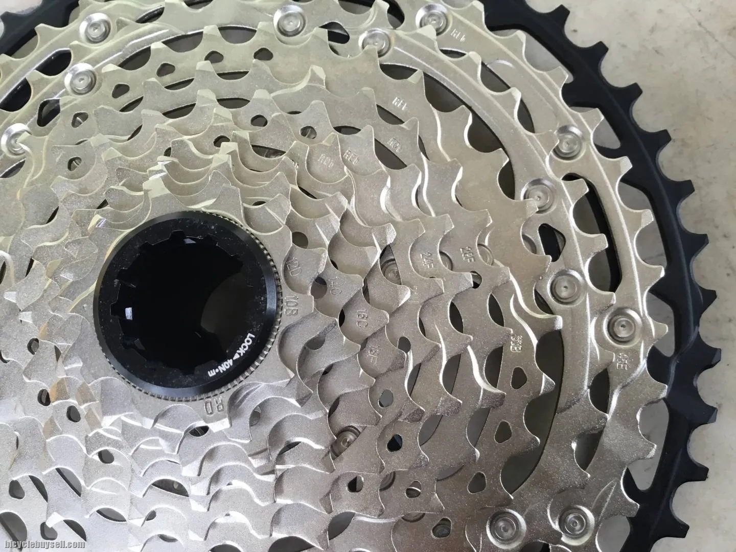 Shimano SLX M7100 MS Caset 10-51T 12speed -- free courier