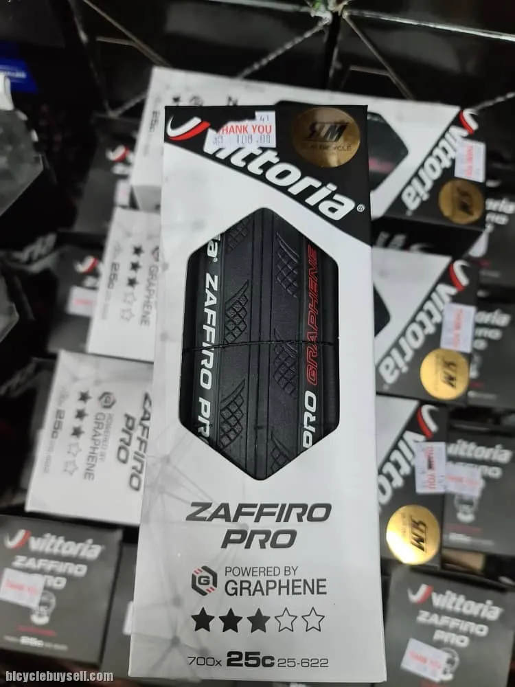 Vittoria Zaffiro Pro (Graphene) (700-25c)