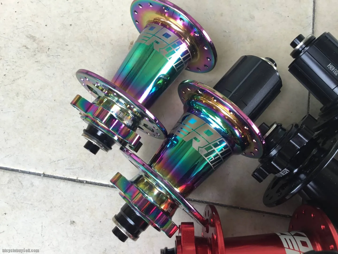Koozer XM490 PRO Hubs 32H - free courier