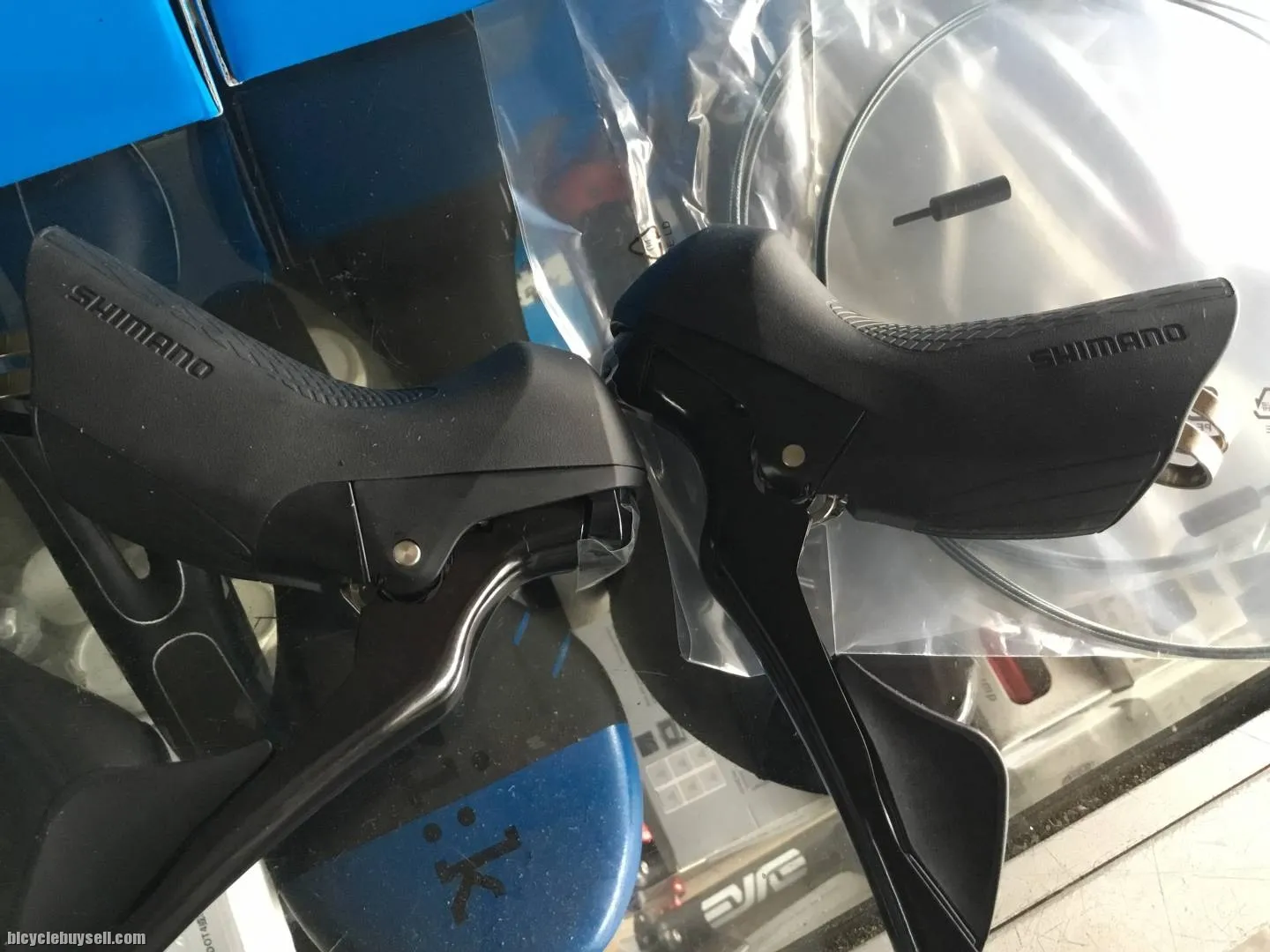Shimano R7000 105 Shifter Set / Japan (free pos w.m)