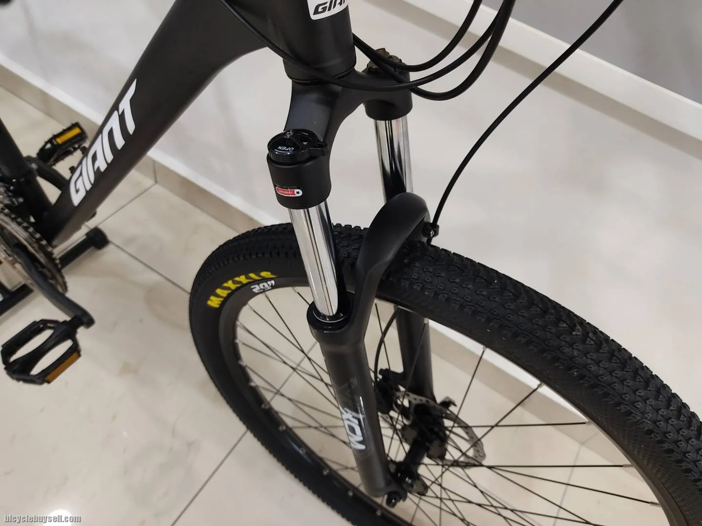 Custom Build 29er 27 speed Mountain Bike MTB Shimano Alloy