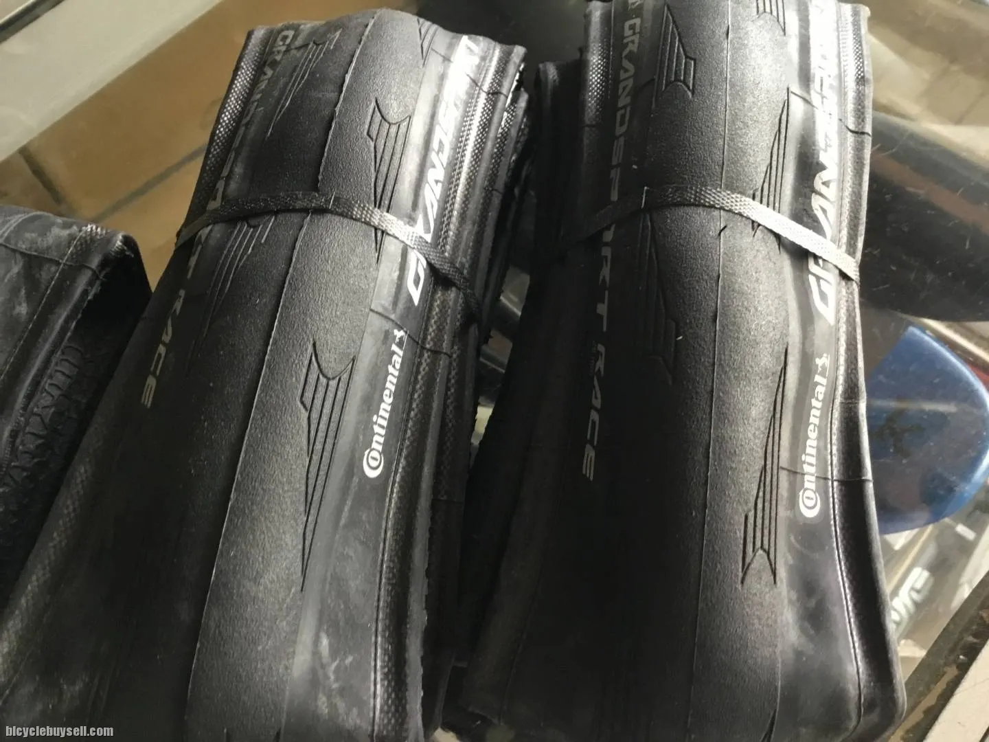 Continental Grand Sport Race Road Tires 28c / 1pair (free pos w.m)