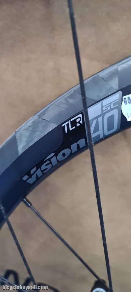 Vision TLR 40 SC (Carbon Wheelset) Brand New !!