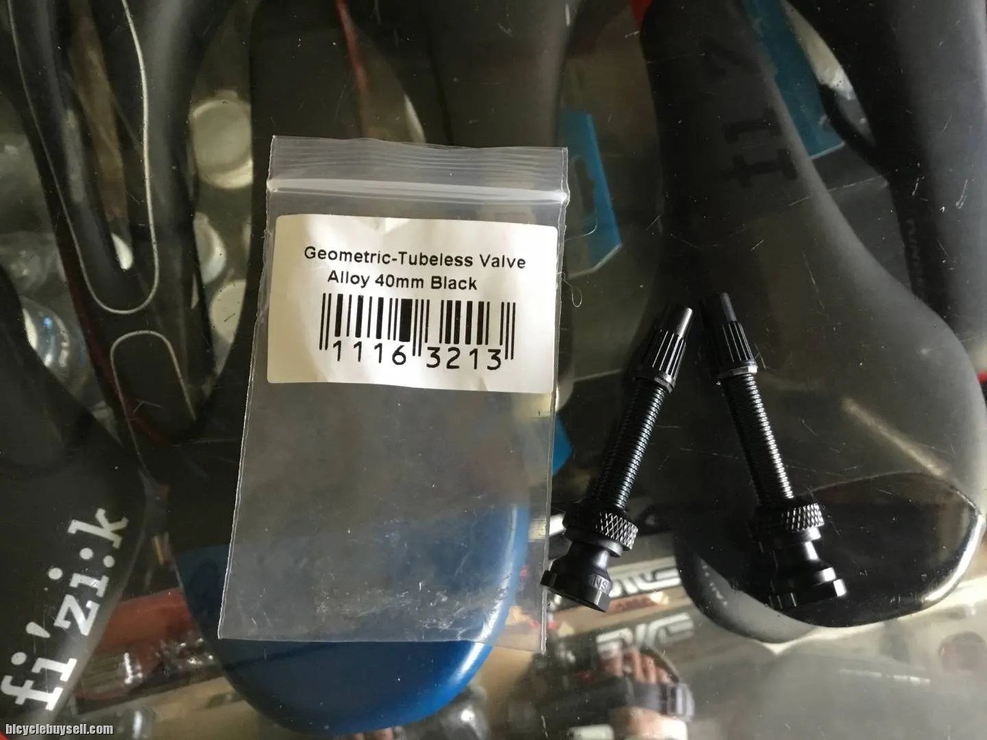 Geometric 40mm Tubeless Valve / Black Alloy / Taiwan (free pos w.m)