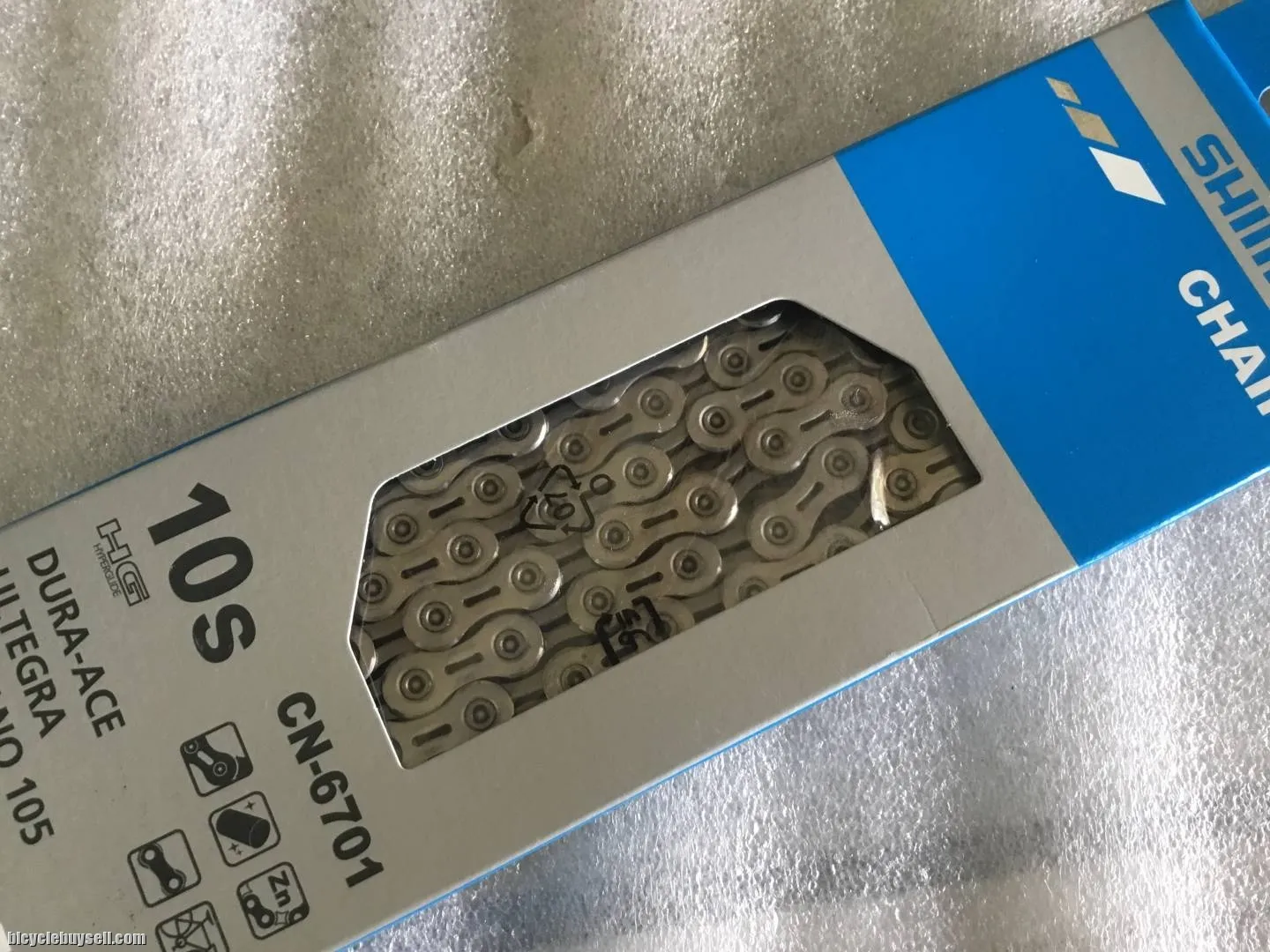 Shimano Ultegra | Dura Ace | 105 CN-6701 10-speed Chain @ free pos