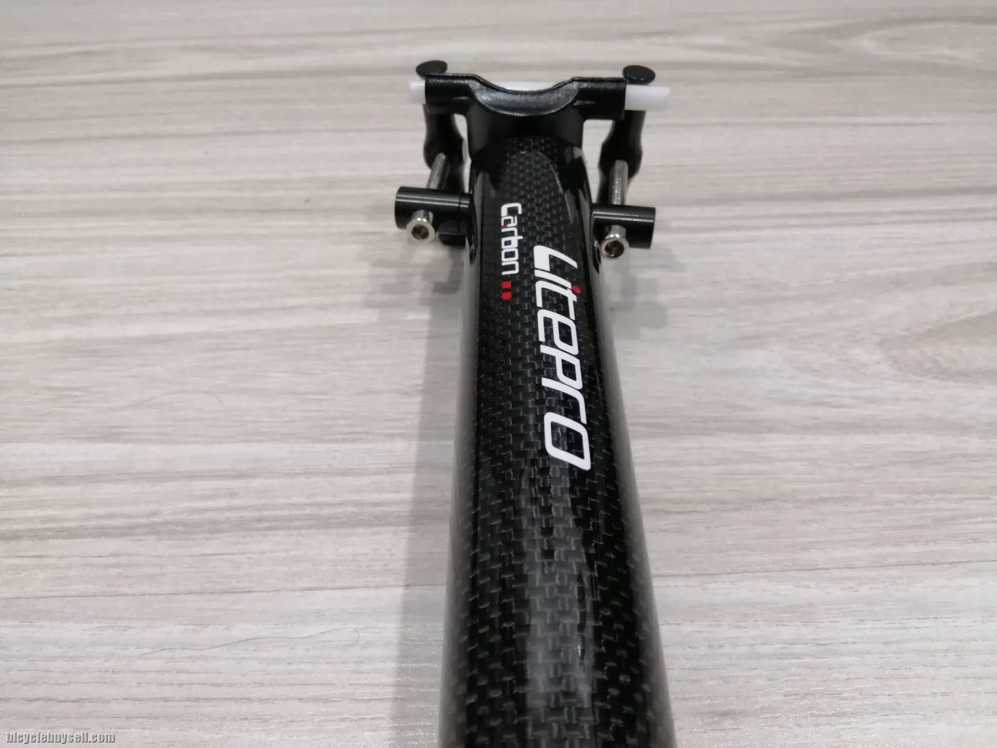 Original Litepro Carbon 33.9 x 580mm Carbon Seatpost