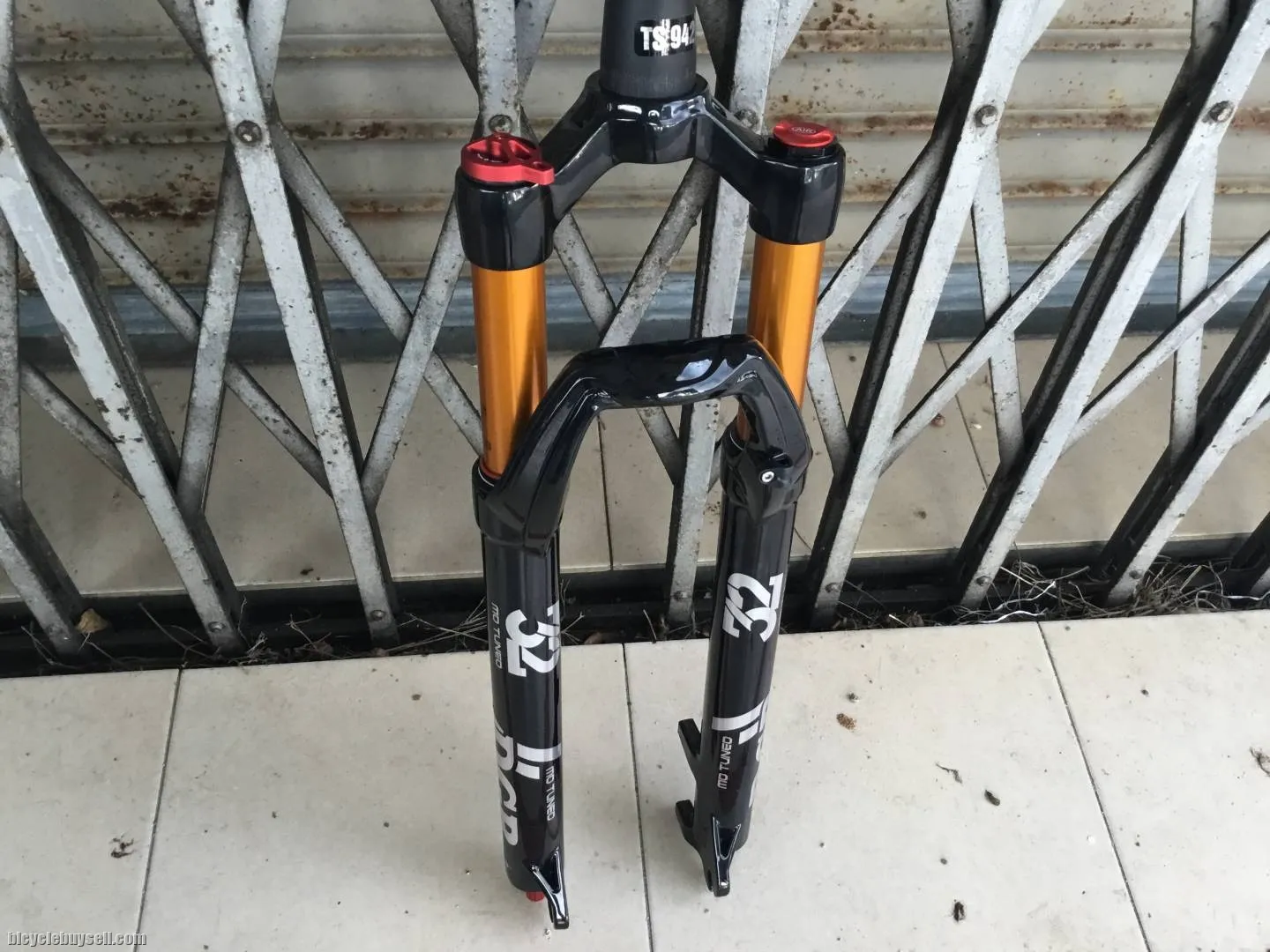 DGB 32 PRO 29er Air Forks -- free courier
