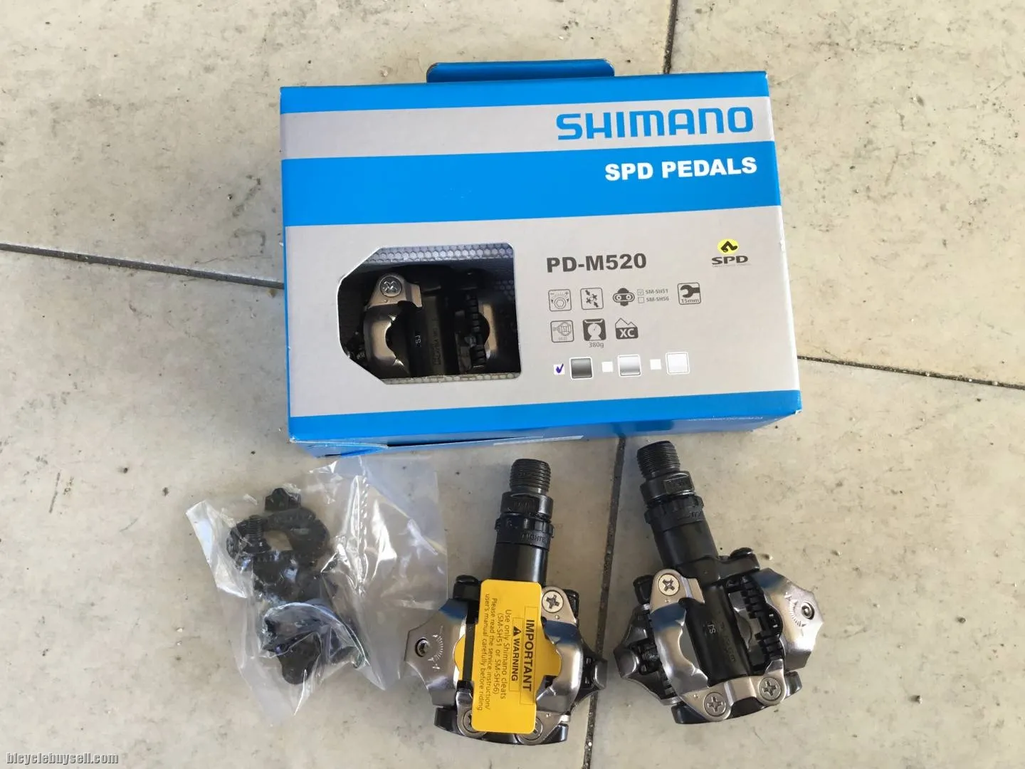 Shimano PD-M520 Clipless Pedal  -- Free courier