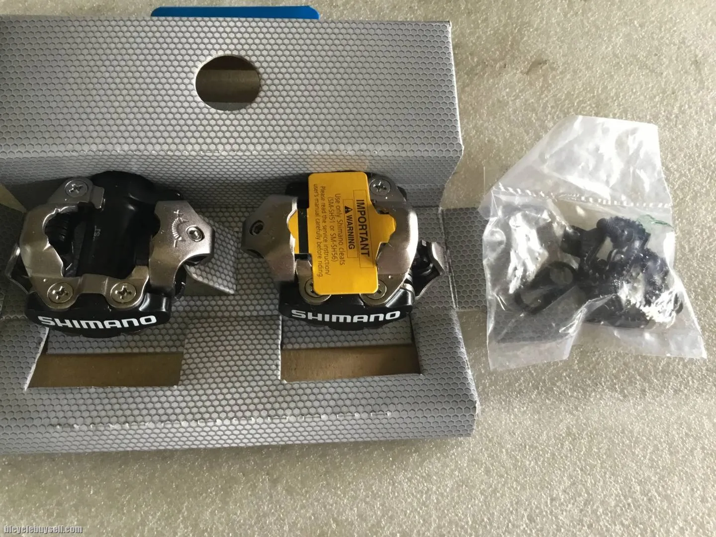 Shimano PD-M520 Pedals | MTB Clip-In Pedals  @ free pos