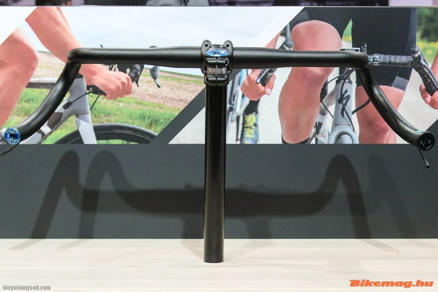 Shimano Pro Discover Gravel 30 Degree Handlebar 42cm (Center-to-Center)
