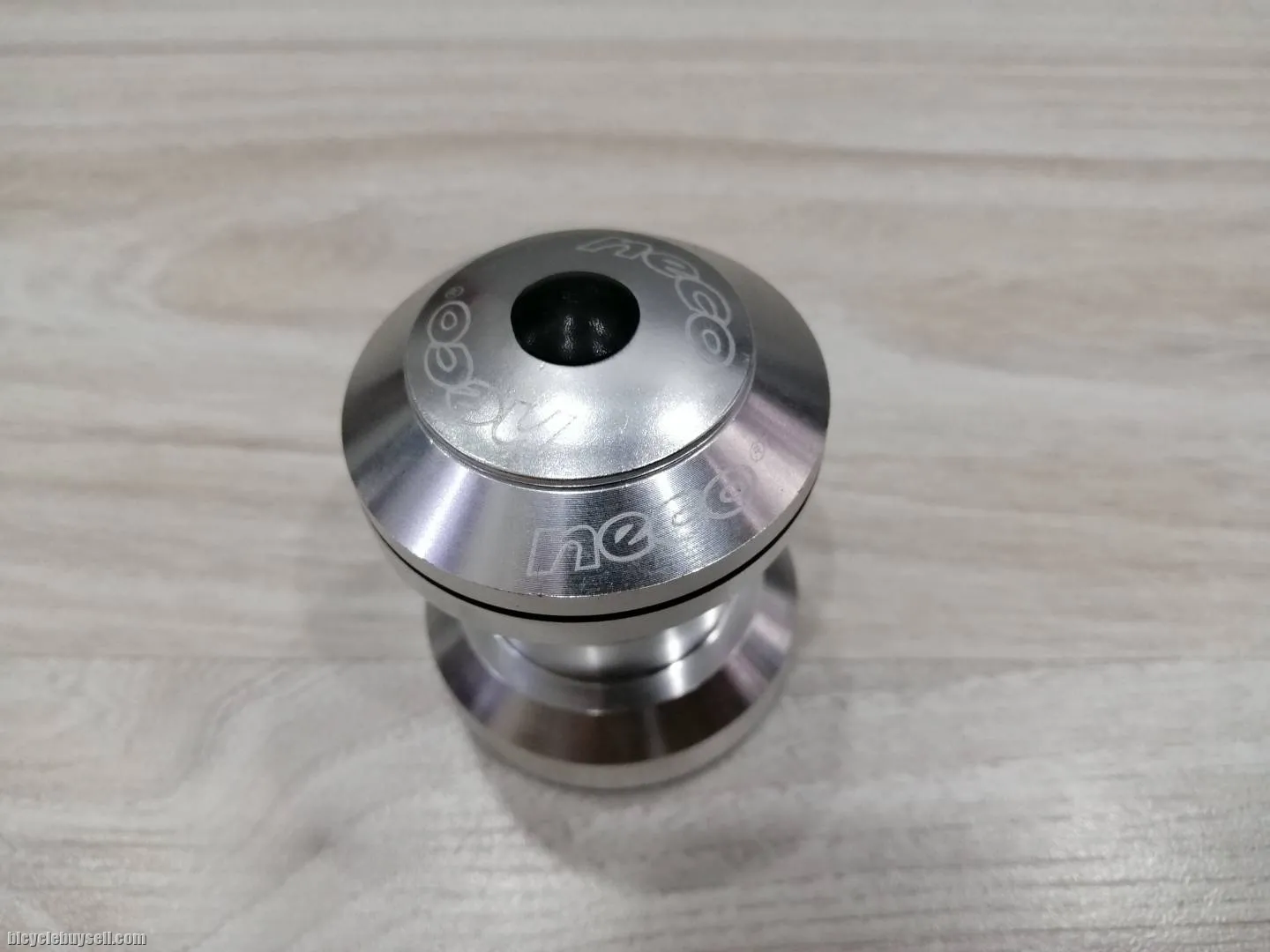 Neco 1inch 22.2mm Threadless Sealbearing Headset