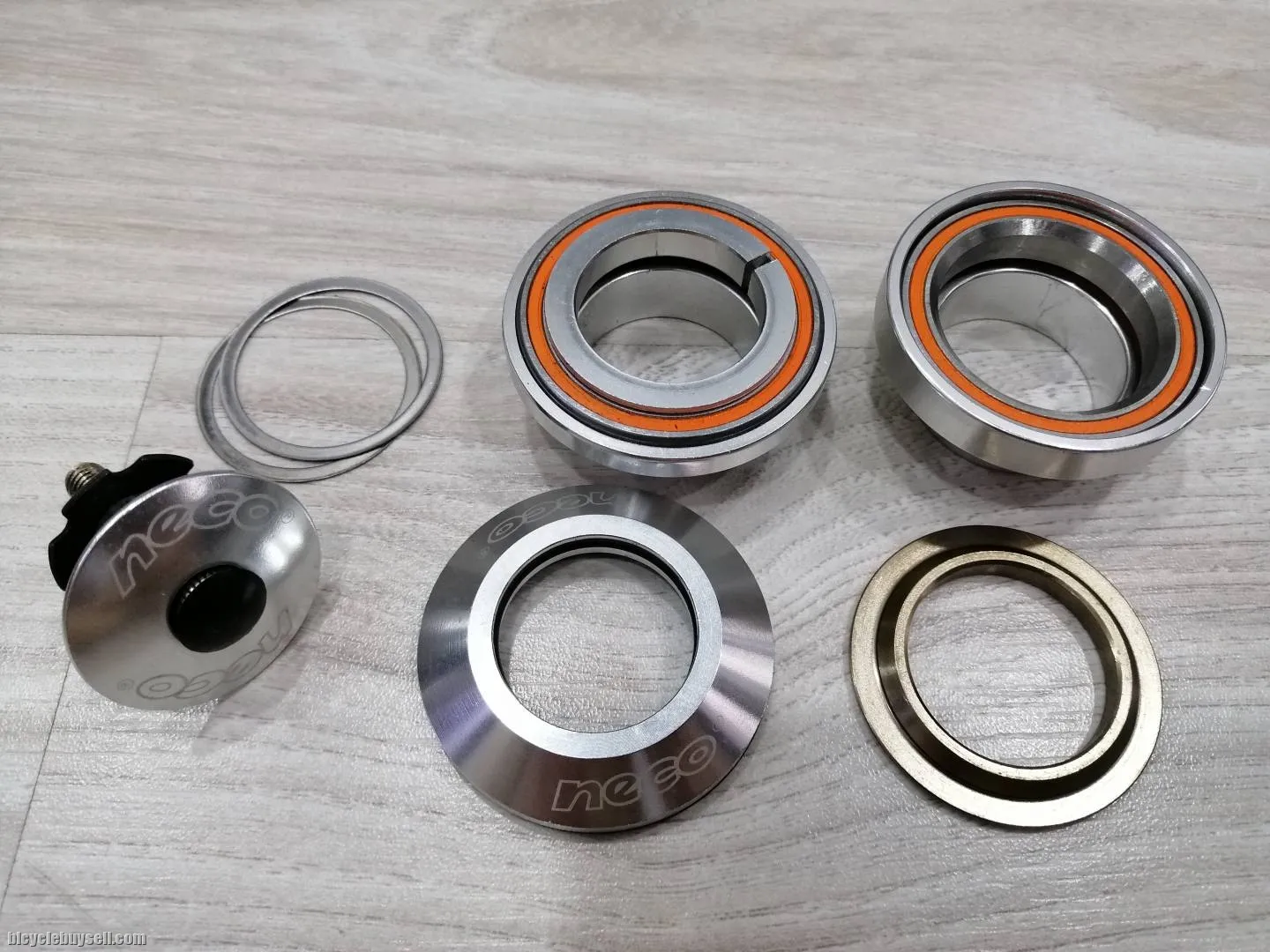 Neco 1inch 22.2mm Threadless Sealbearing Headset