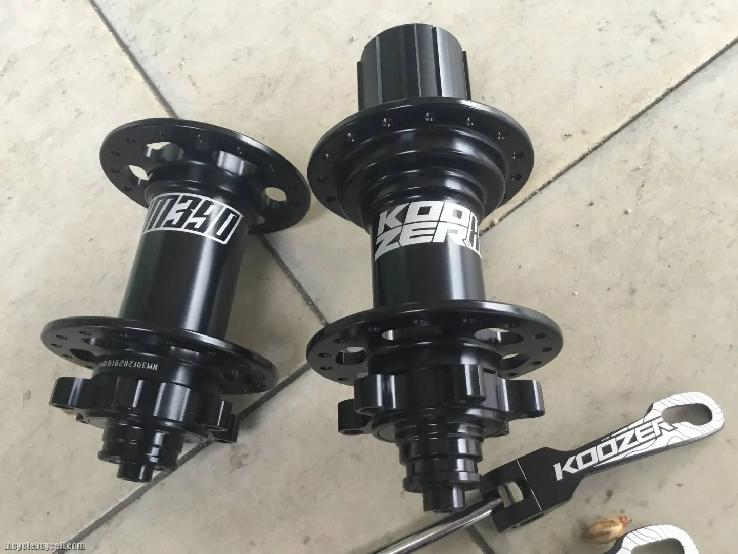 Koozer XM390 Pro Hubs MTB 32H | QR -- free courie