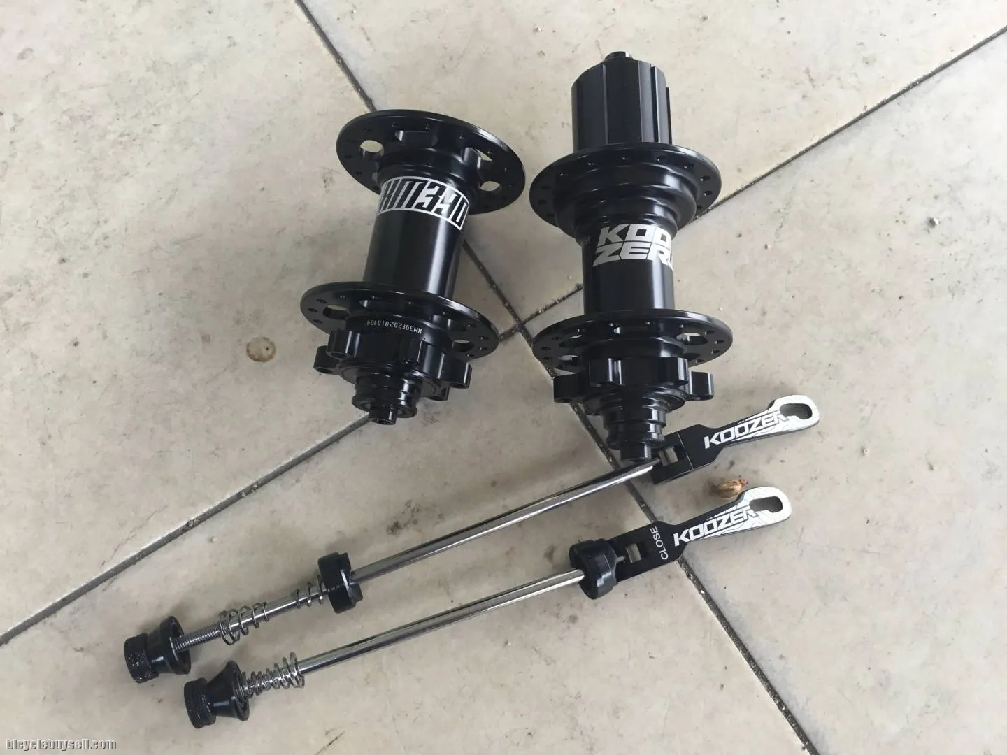Koozer XM390 Pro Hubs MTB 32H | QR -- free courie