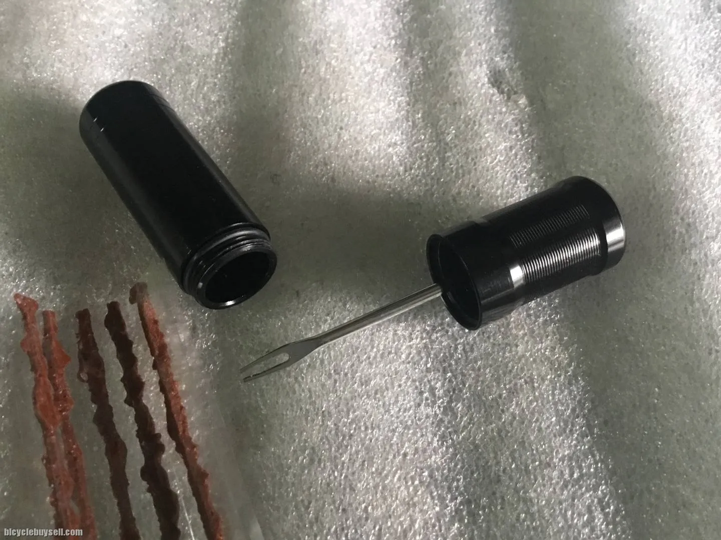 Cigar Tools Puncher Repair Kits | Tubeless/Tubular @ free pos