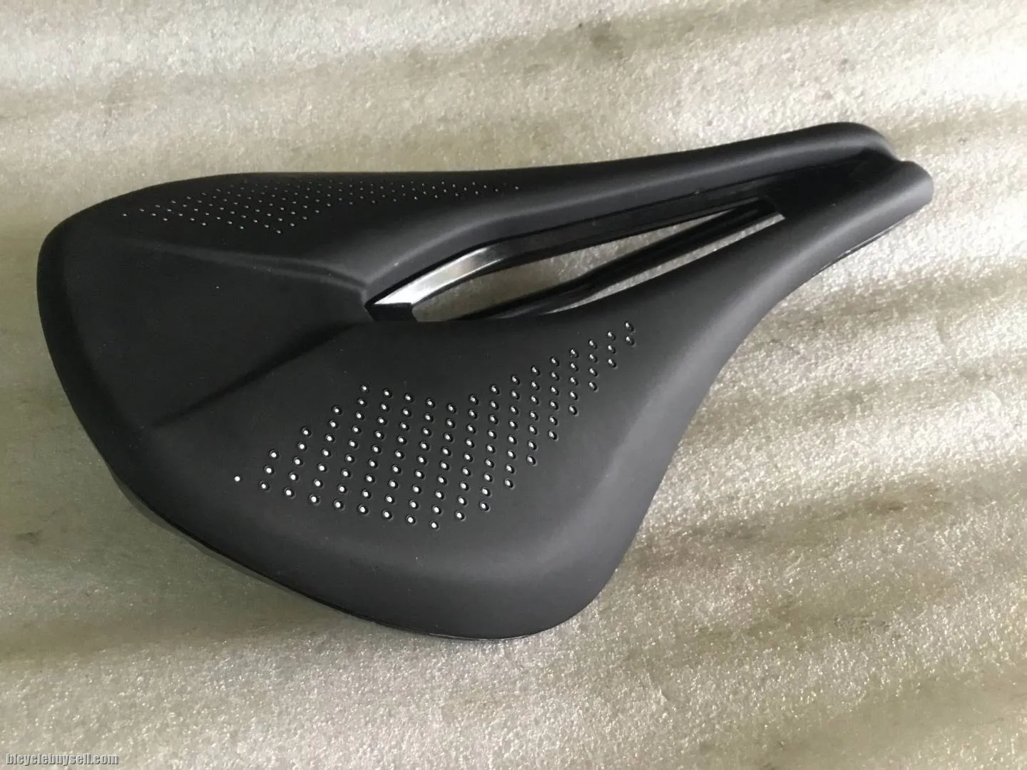 Pro Saddles Wide/Big Flow/Comfort  @ free pos