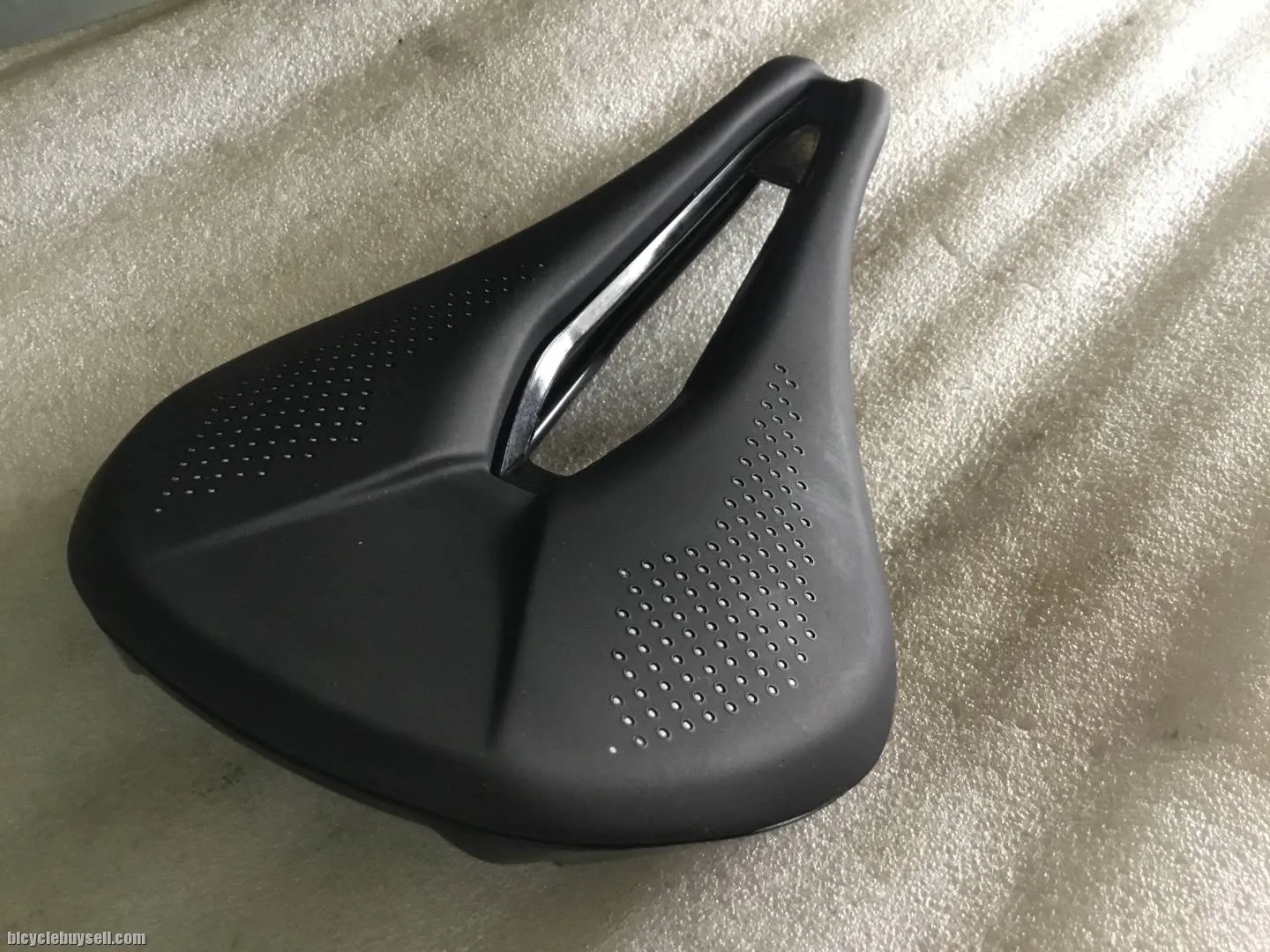 Pro Saddles Wide/Big Flow/Comfort  @ free pos