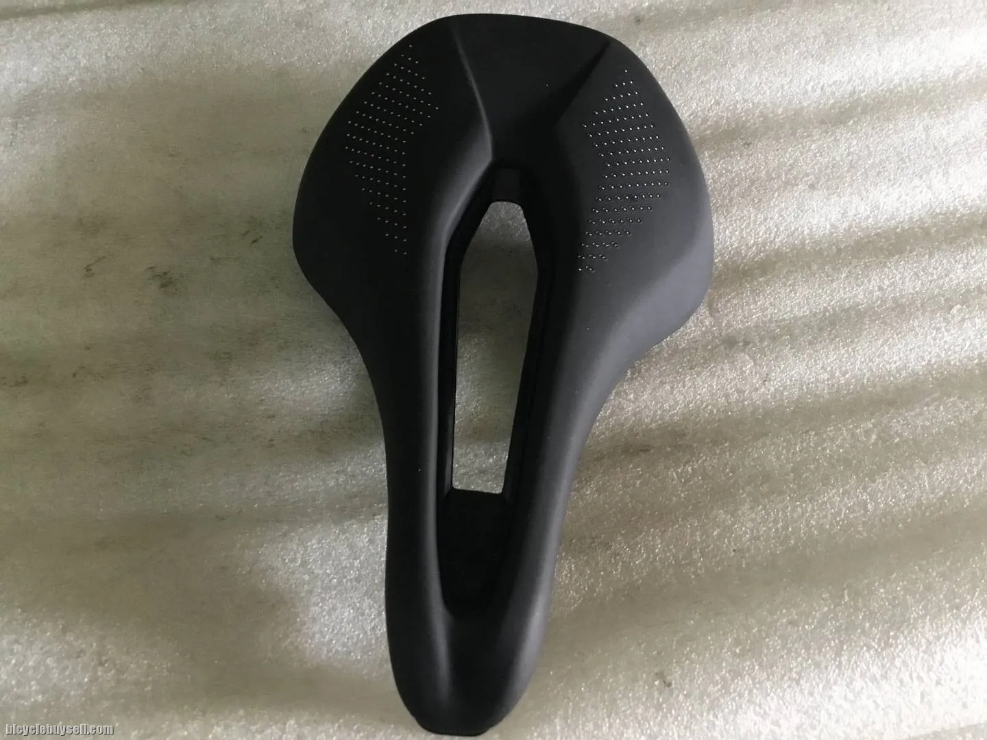 Pro Saddles Wide/Big Flow/Comfort  @ free pos