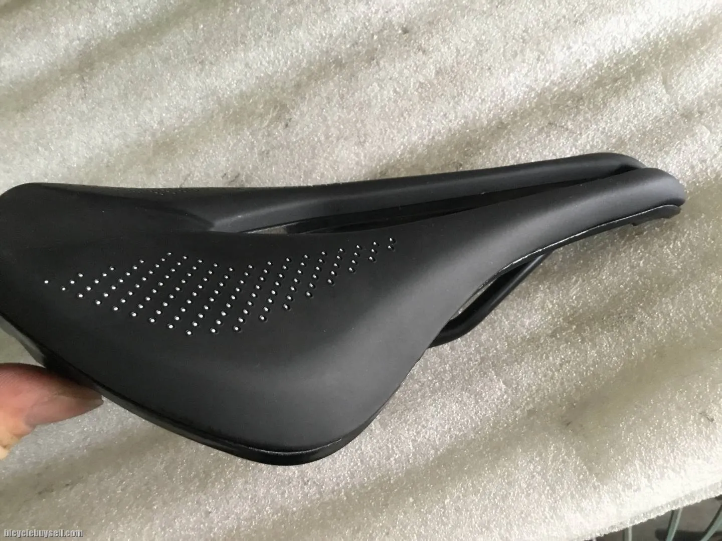 Pro Saddles Wide/Big Flow/Comfort  @ free pos