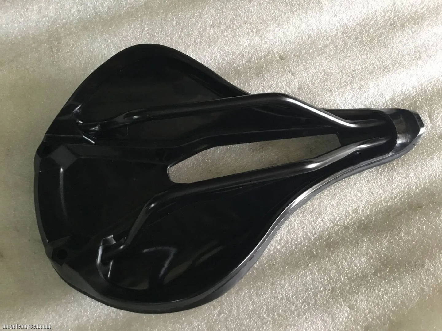 Pro Saddles Wide/Big Flow/Comfort  @ free pos