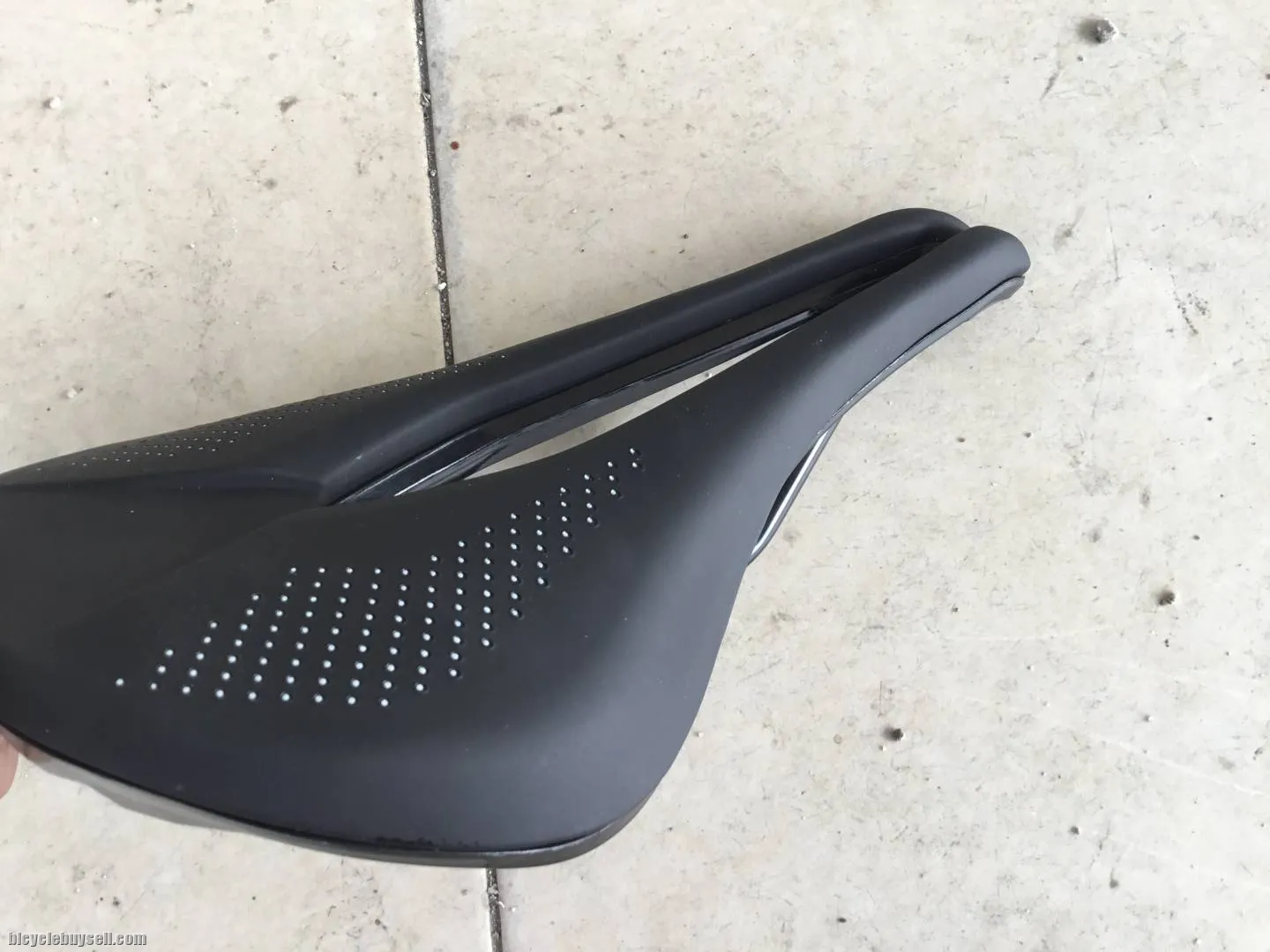 Saddles Wide and Flow - Long Distance -- free courier