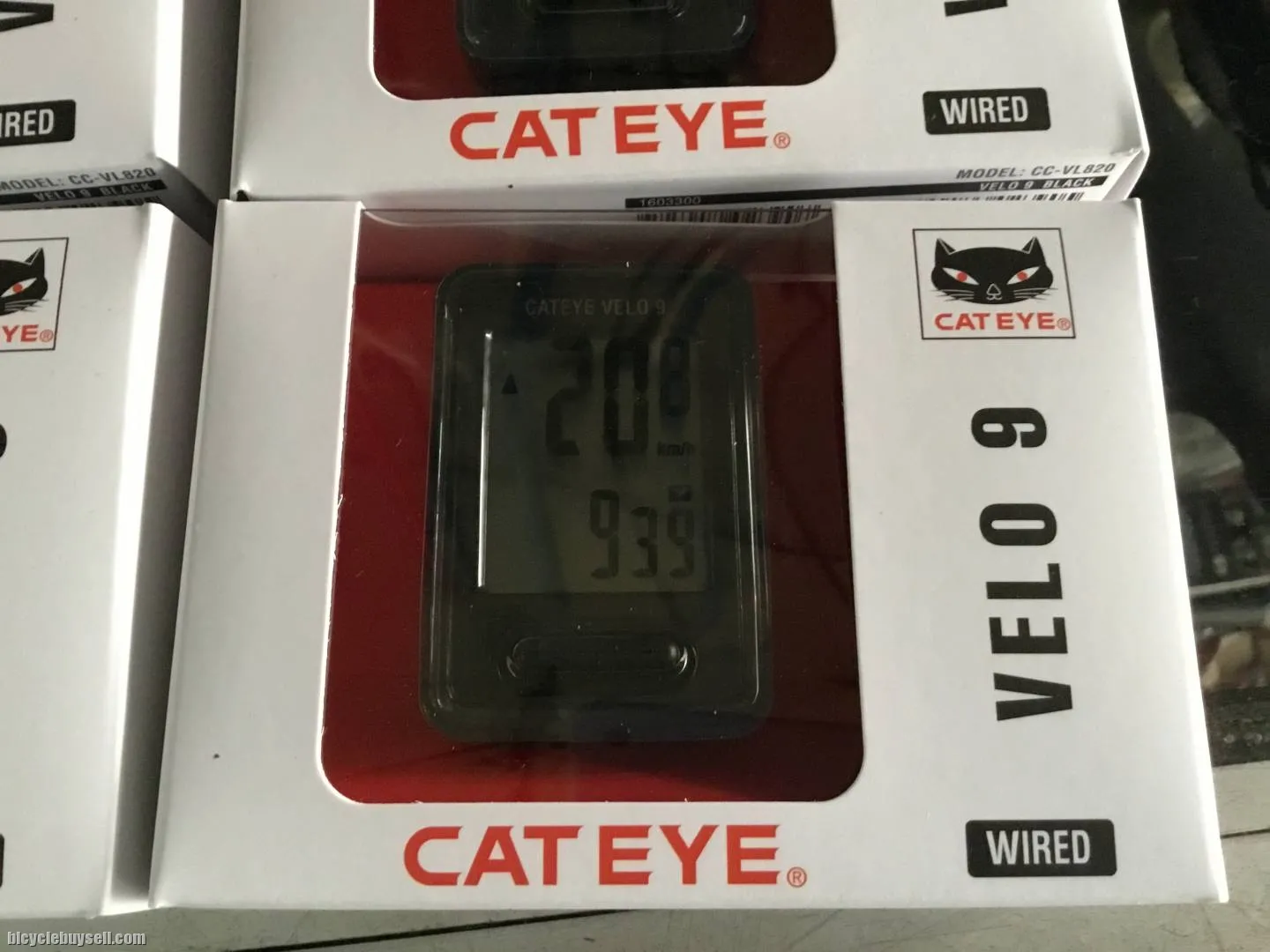 Cateye Velo 9 Meter / Made in Japan (free pos w.m)