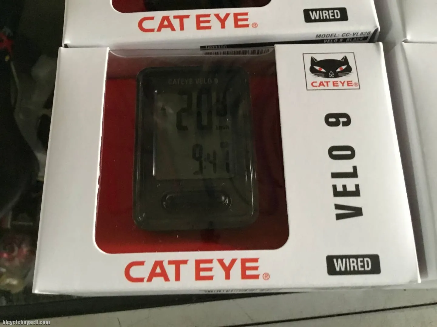 Cateye Velo 9 Meter / Made in Japan (free pos w.m)