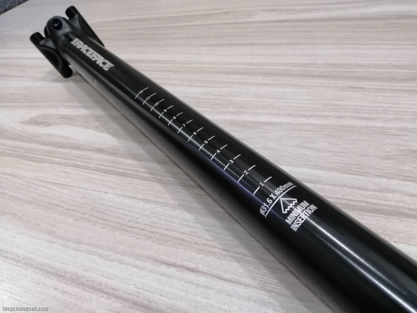 RaceFace Turbine 31.6 x 400mm Seatpost