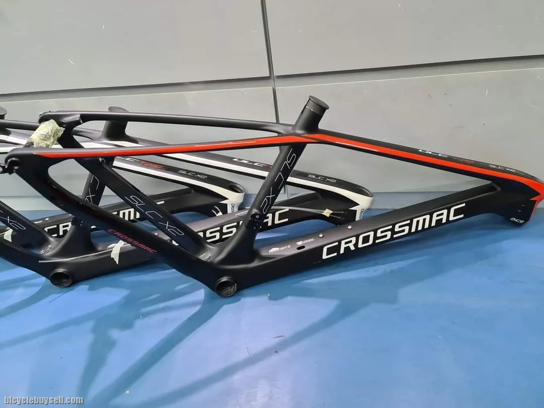 Crossmac SLC X2 (27.5er) Carbon Frame (NonBoost)(16inch) 1.2kg Brand New !!!