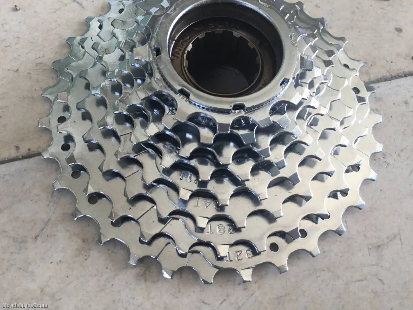 FreeWheel 8speed 13-32T -- free courier