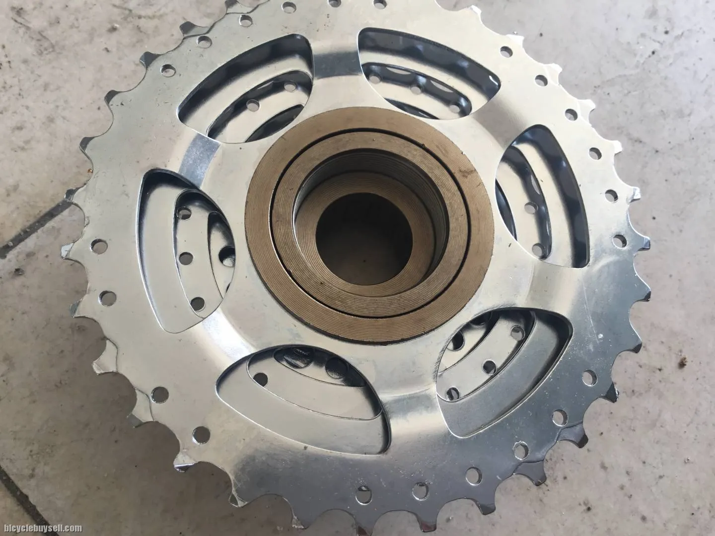 FreeWheel 9speed 13-32T -- free courier