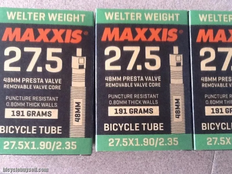 Maxxis Tuib 27.5/650b 1.9-2.35 (Made In Taiwan)  - Light Weight
