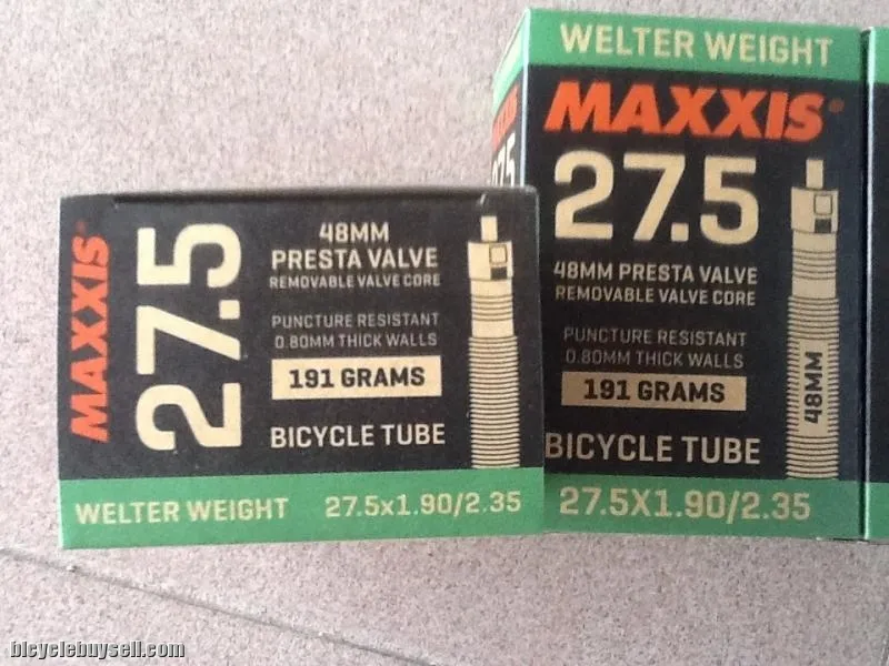 Maxxis Tuib 27.5/650b 1.9-2.35 (Made In Taiwan)  - Light Weight