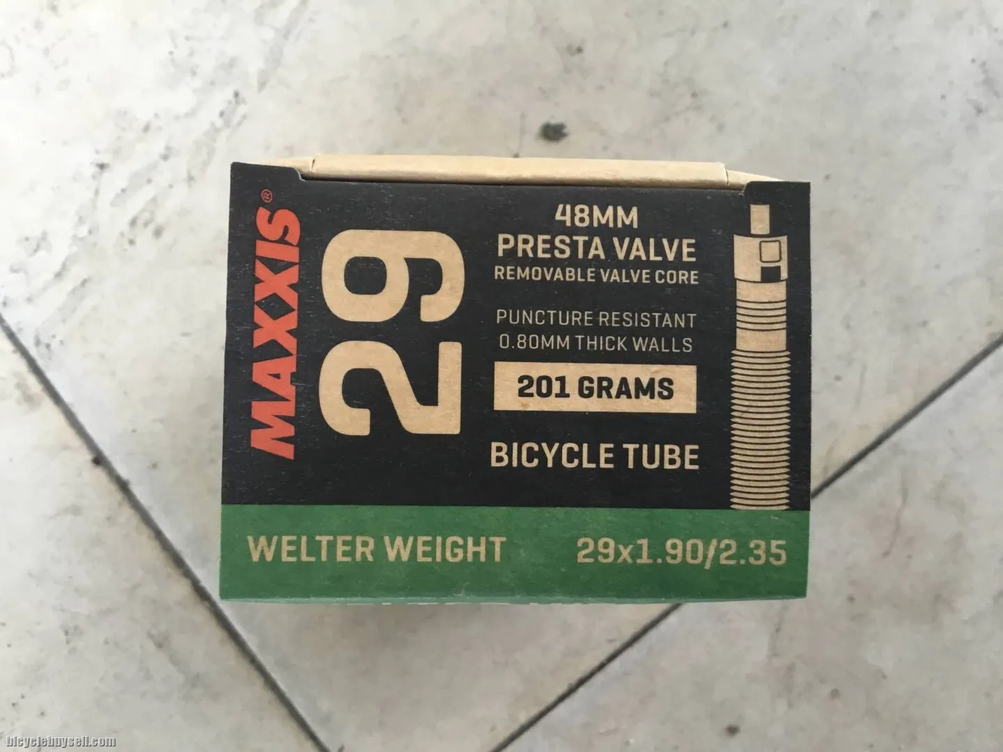 Maxxis Tubes 29er 1.9/2.35 - ( Made In Taiwan ) - Light Weight