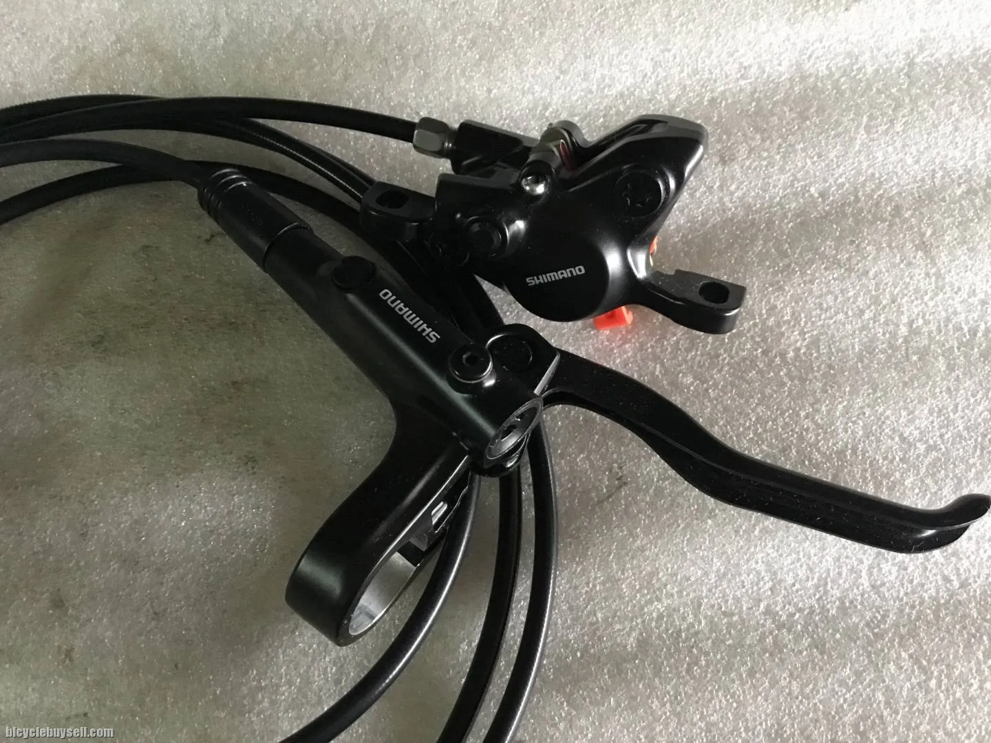 SHIMANO MT200 Hydraulic Disc Brake  @ free pos