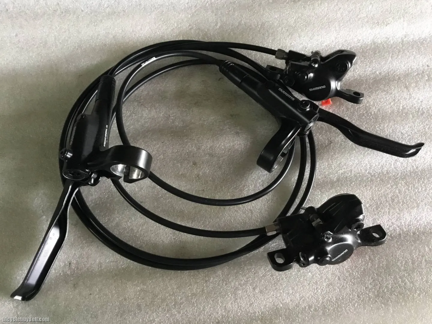 SHIMANO MT200 Hydraulic Disc Brake  @ free pos