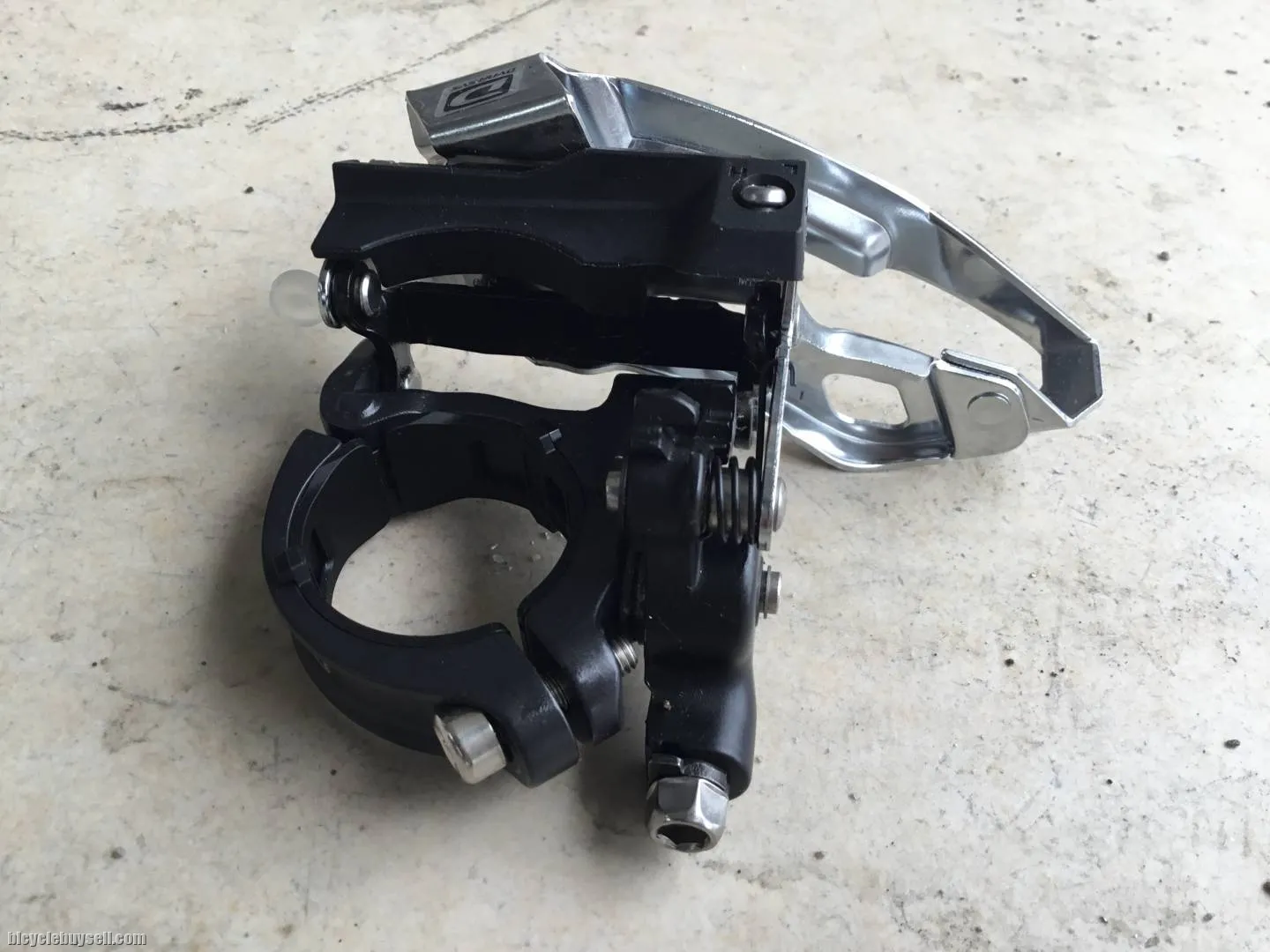 Shimano SLX 3x10s Front Deraileur(Low Clamp) Japan -- free courier