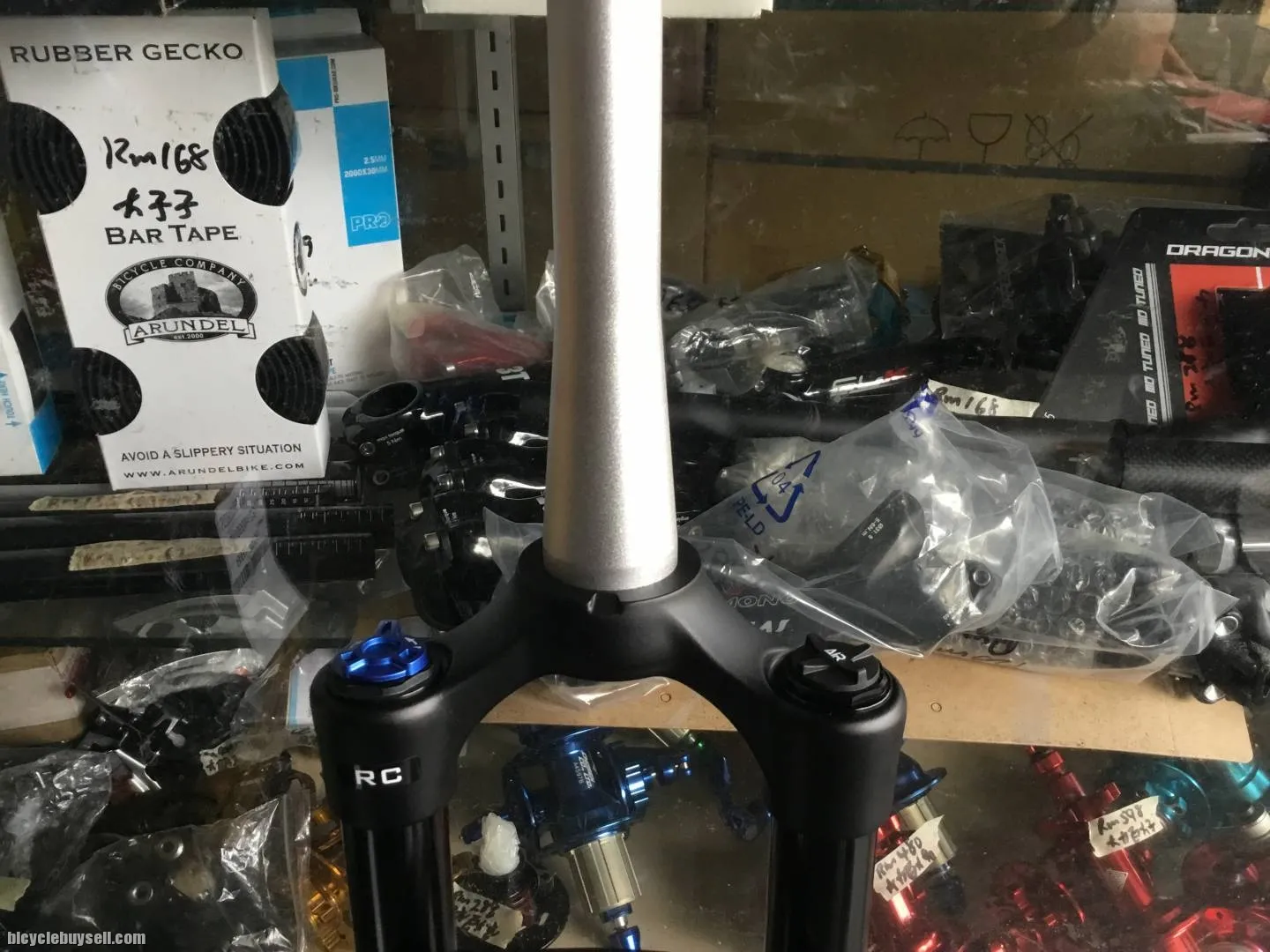 X-Fusion RC32 27.5" Air Fork / Taiwan Made (free pos w.m)