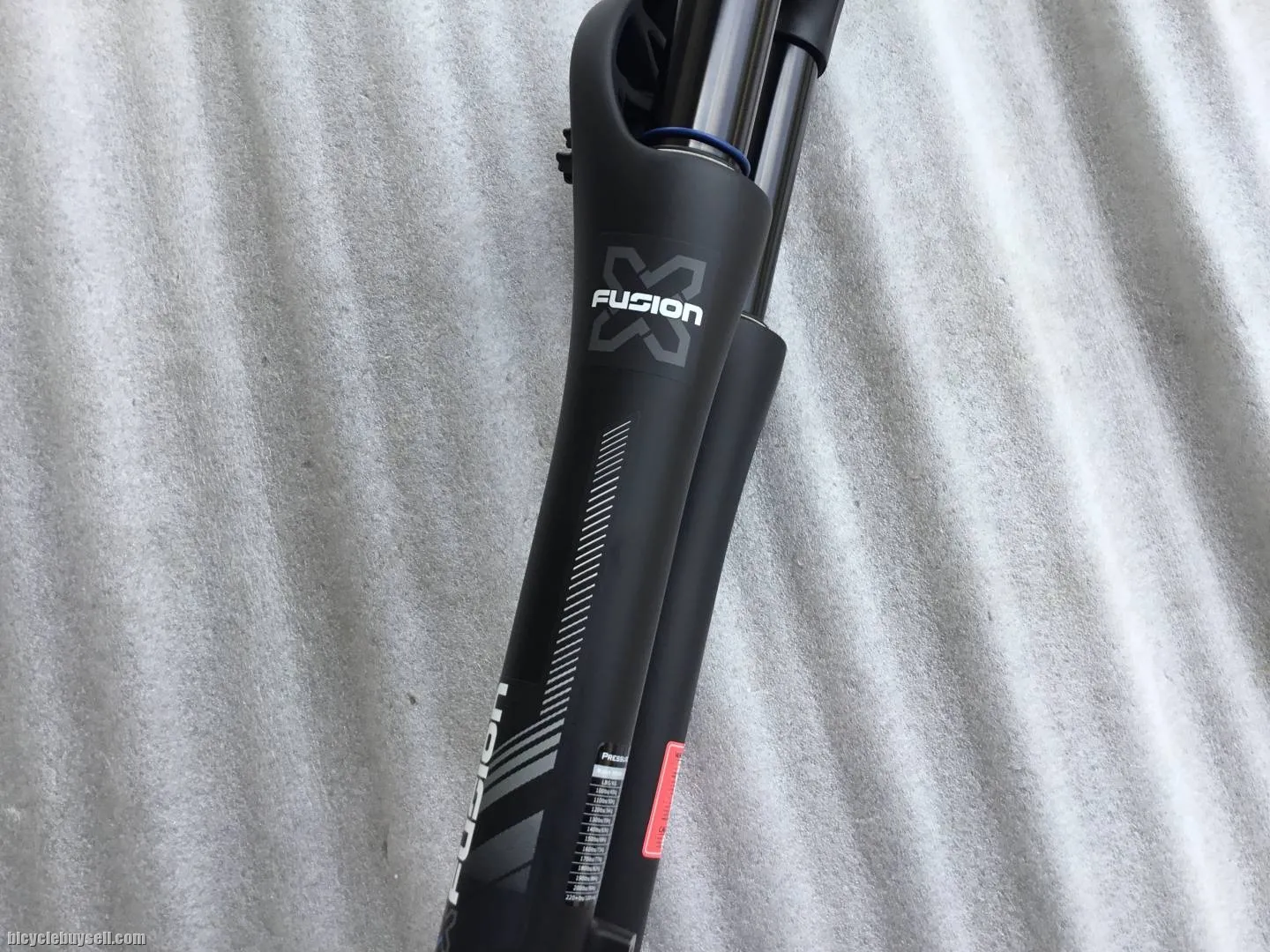 X-Fusion Enix 27.5" Mtb Air Fork | Travel 100mm | Taiwan Made @ free pos