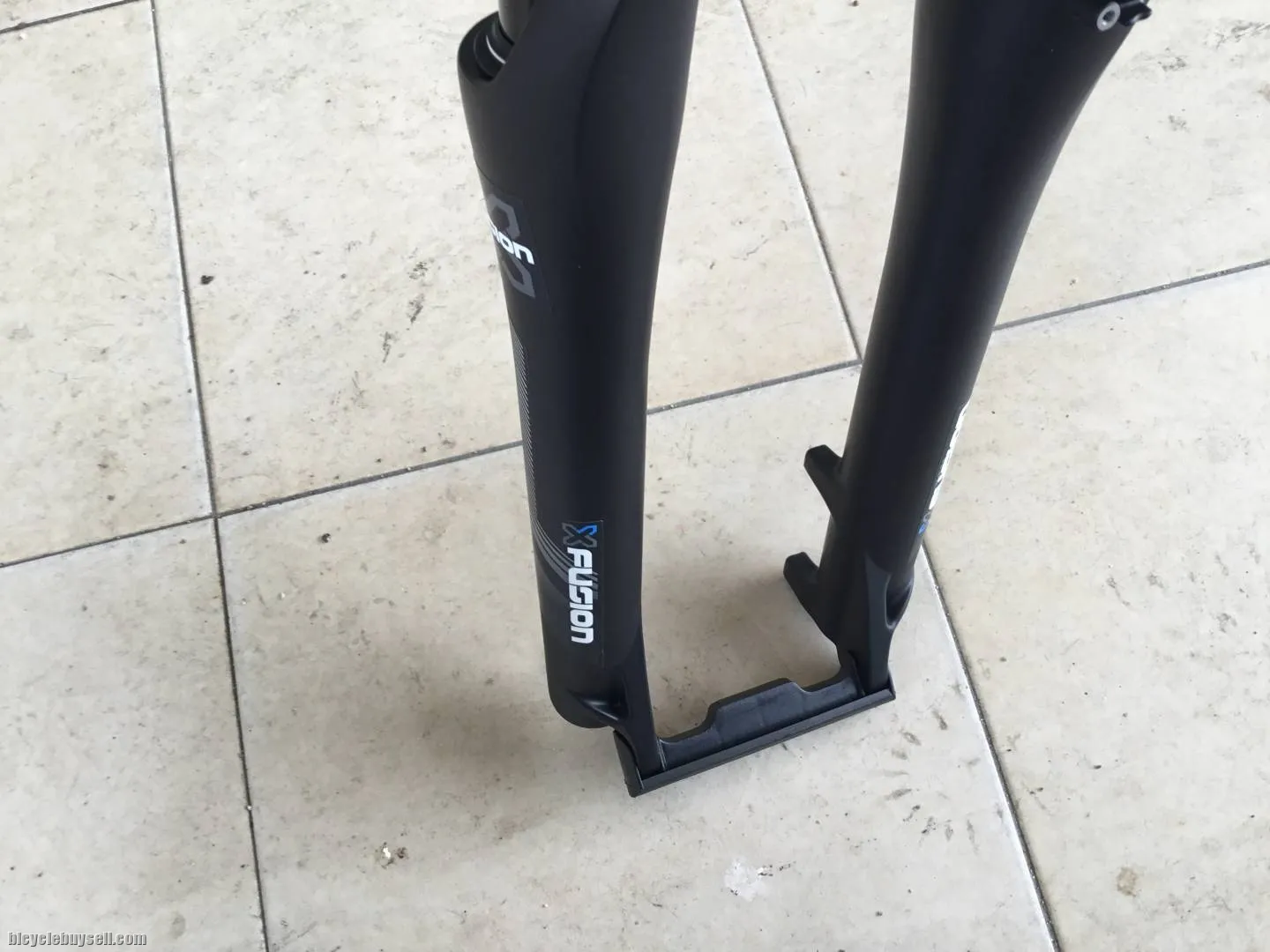 X-FUSION RC32 Pro Air Fork 27.5er - Taiwan -- free courier