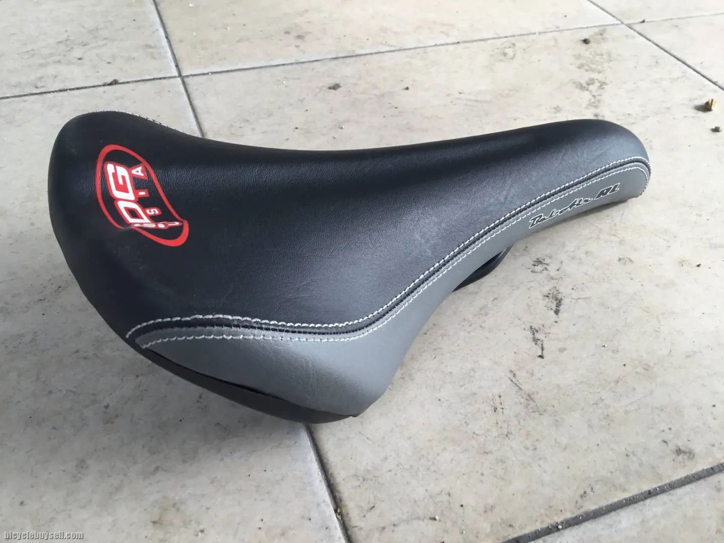 SDG USA Bel-Air Saddles - Cr-Moly Rail - Free courier