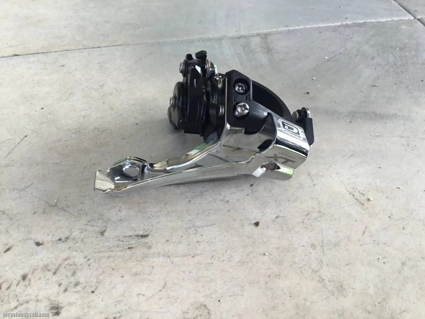 Shimano XT 2x10speed FD - Low Clamp â€” free courier